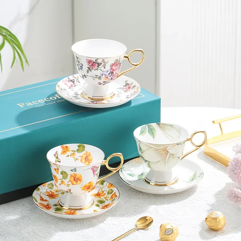 Xícara de Café e Pires com Flo - Celadon Ceramic Cup avaliação e preço